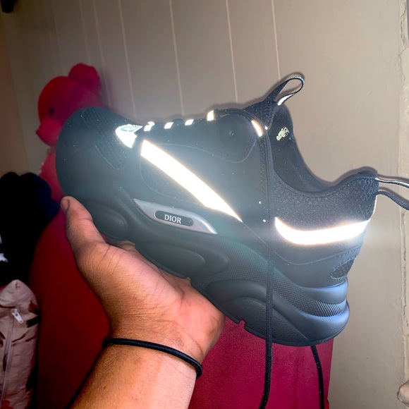 Dior B22 black silver